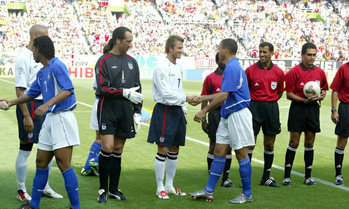 Huyền thoại Arsenal chỉ thẳng cái tên giỏi nhất giữa Ronaldo, Beckham và Zidane