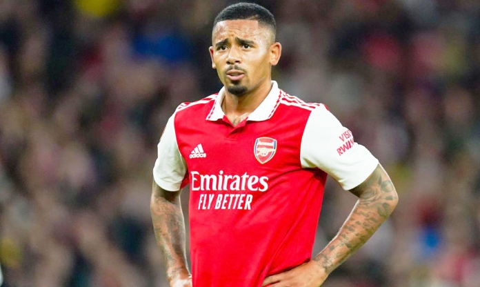 'Ảo tưởng' về bản thân, Gabriel Jesus vẫn 'choáng' với hai đồng đội
