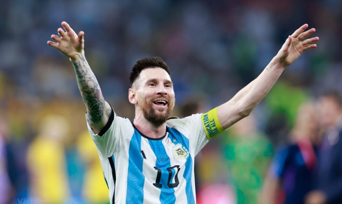 Phản ứng bất ngờ của thành viên chương trình nổi tiếng Argentina khi nhận được thông điệp từ Messi