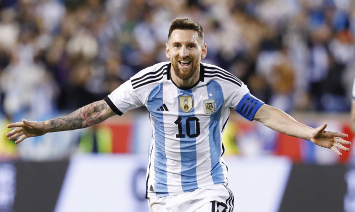 Chi tiết nóng về tương lai Messi, Barcelona ‘mở cờ trong bụng”