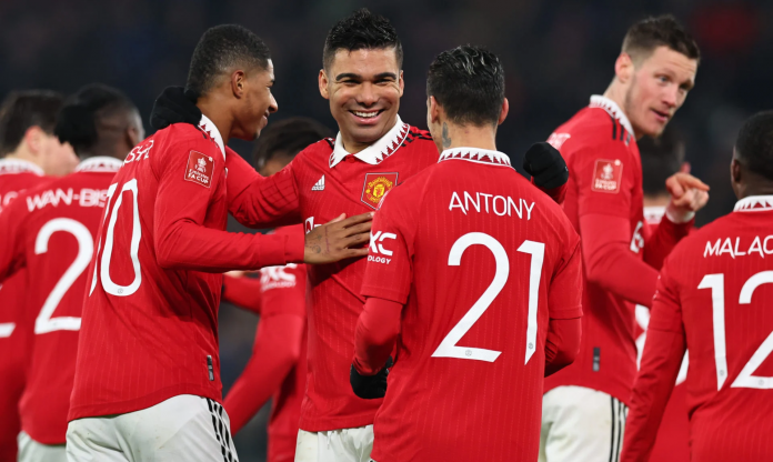 Trước đại chiến Sevilla, 2 sao MU nhận cảnh báo từ UEFA