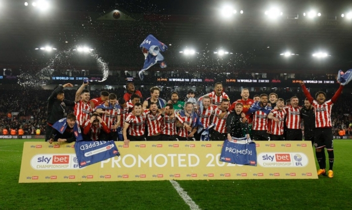 Bại tướng của Man City chính thức thăng hạng Ngoại hạng Anh 2023/24