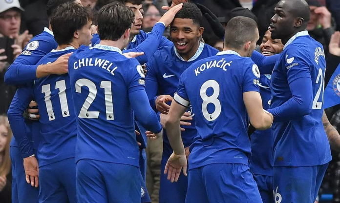 Chelsea ‘buông xuôi’ trụ cột, MU và Man City đại chiến