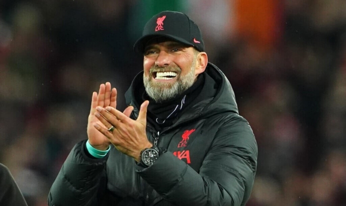 Bom tấn cập bến Liverpool với giá rẻ bất ngờ, tiếp quản số áo lừng danh