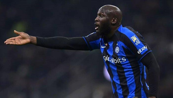 Liên tục 'tấu hài', Lukaku nhận kết đắng trước trận tứ kết với Benfica