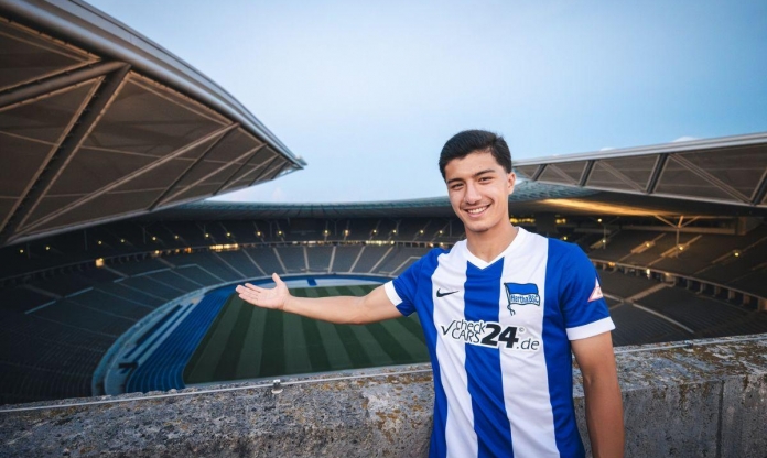 Ngôi sao Việt kiều gia nhập Bayer Leverkusen