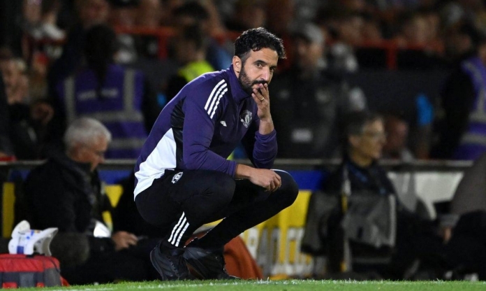 Ruben Amorim thừa nhận là ‘không biết Man United chơi kiểu gì’