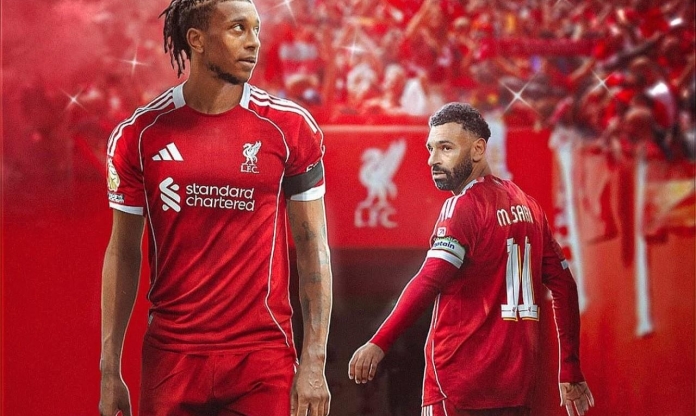 Liverpool bị Bayern cảnh báo về 'người kế vị' Salah