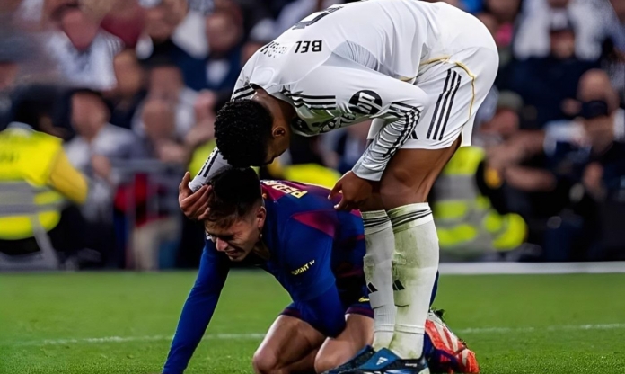 Bellingham gây bão vì nhắc Barca 'mua tài' và giễu cợt Pedri