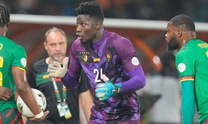 Onana nổi nóng khi bị gạt khỏi đội hình đội tuyển Cameroon.