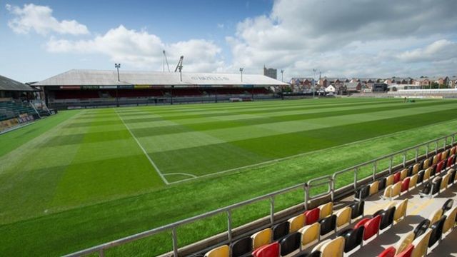 Muôn vàn khó khăn chờ đợi Man United ở 'hiểm địa' Rodney Parade