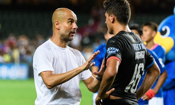 Thua cay cú, đệ ruột của Pep Guardiola gọi đối thủ là rác rưởi