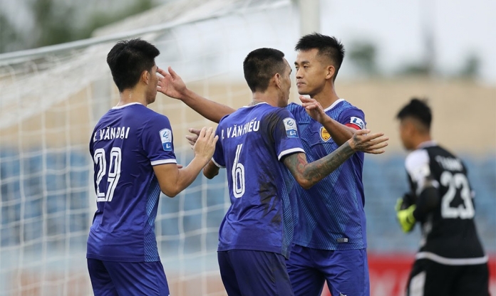 NÓNG: Cựu vương V-League đứng trước nguy cơ giải thể?