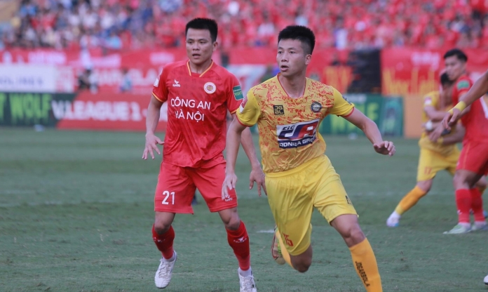 CLB CAHN vô địch V-League ngay khi vừa thăng hạng