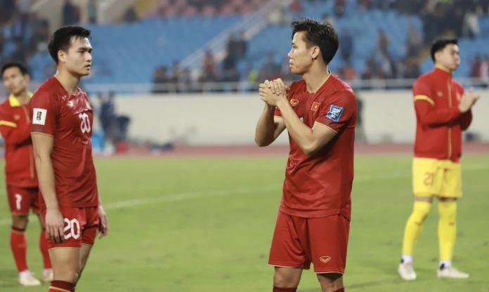 Trung vệ số 1 'bắn tín hiệu' đến HLV Troussier và ĐT Việt Nam