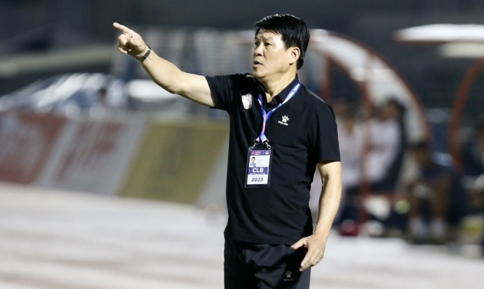 HLV Vũ Tiến Thành: 'V-League xếp lịch thi đấu như giết cầu thủ'