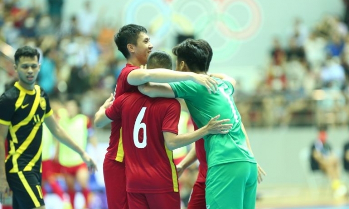 Việt Nam thắng tưng bừng Malaysia trước VCK futsal châu Á