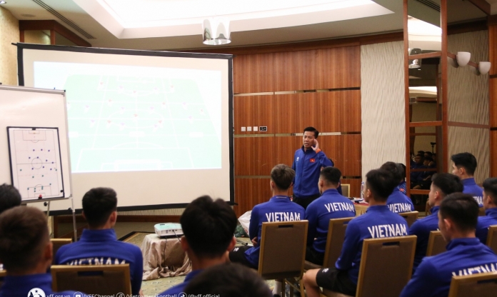 Đấu Jordan lúc 1 giờ sáng, U23 Việt Nam lập tức làm một điều