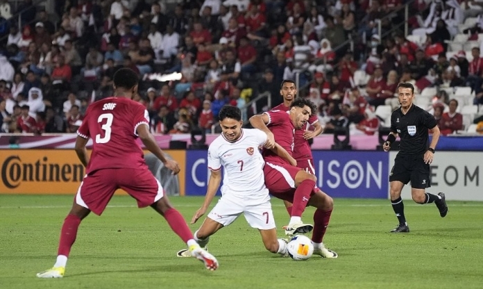 CĐV Indonesia 'tổng tấn công' AFC sau trận đội nhà thua U23 Qatar