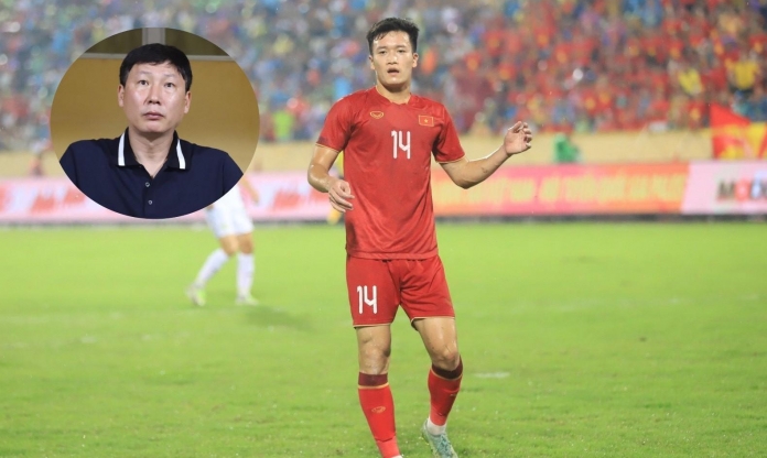 Vừa ghi bàn, Hoàng Đức lập tức 'bắn tín hiệu' đến HLV Kim Sang Sik