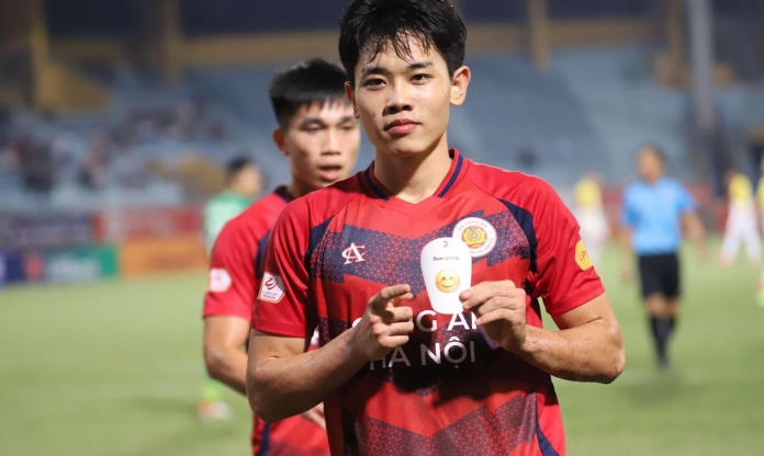 Đình Bắc ghi bàn, CAHN tìm lại niềm vui chiến thắng