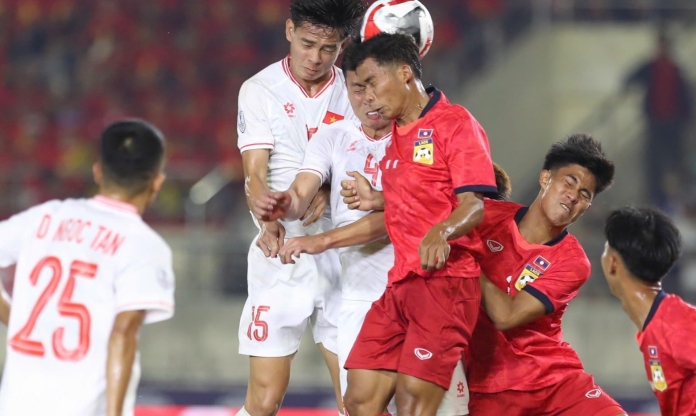 Trận Việt Nam vs Lào gây sốt