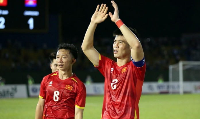 Đội trưởng ĐT Việt Nam được vinh danh trước ngày đấu Lào