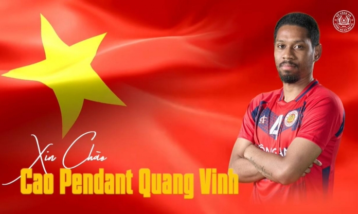 Việt kiều Quang Vinh 'bắn tín hiệu' cho HLV Kim Sang Sik