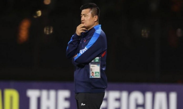 HLV Triều Tiên toan tính chiến thuật đấu U17 Indonesia ở tứ kết