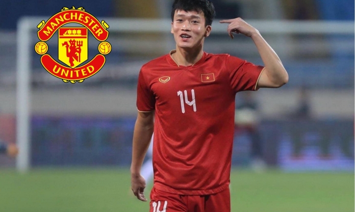 Hoàng Đức lên tiếng về việc được chọn đấu Manchester United