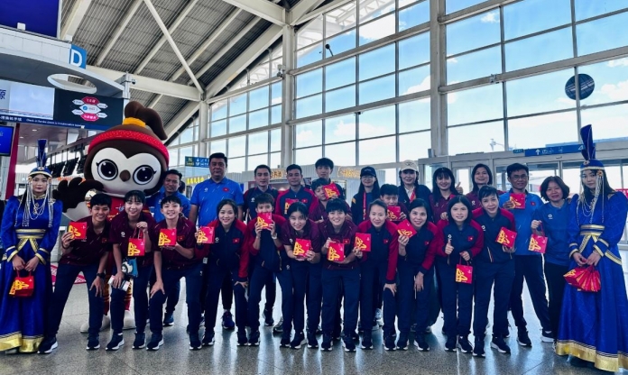 Tuyển Việt Nam về nước sau hành trình săn vé World Cup