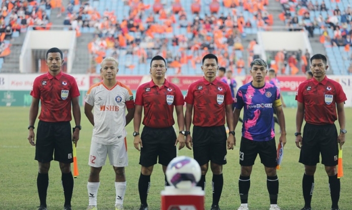 Trọng tài Thái Lan sang Việt Nam làm nhiệm vụ quan trọng