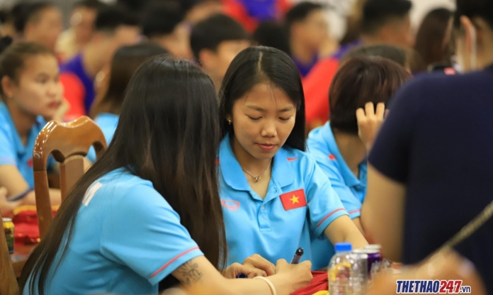 ĐT nữ Việt Nam được thưởng thêm 1 tỷ đồng trước khi dự World Cup