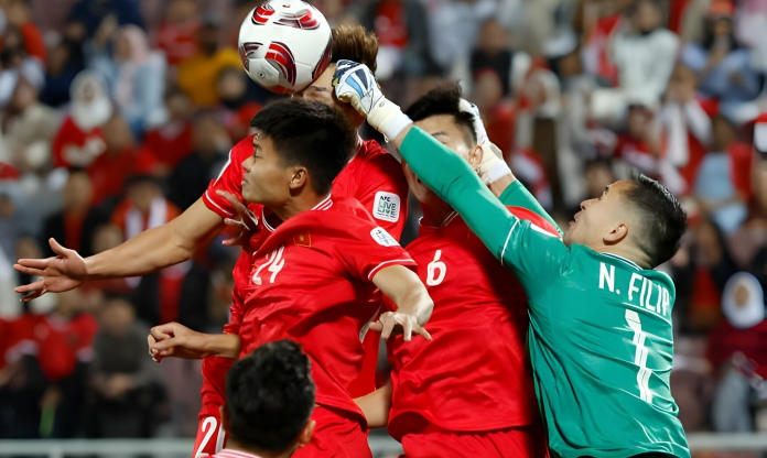 AFC bất ngờ khen một cầu thủ Việt Nam sau trận thua Indonesia