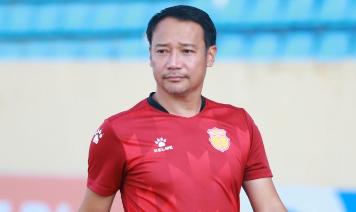 HLV Vũ Hồng Việt: 'Trận thua này lỗi hoàn toàn do tôi'