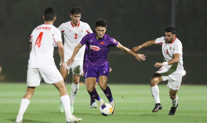 CĐV Đông Nam Á phản ứng trái chiều về trận thua của U23 Việt Nam