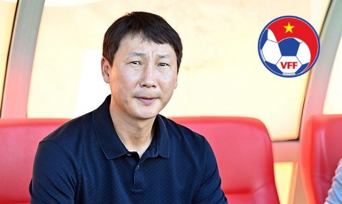 HLV Kim Sang Sik dự trận đấu đầu tiên ở Việt Nam