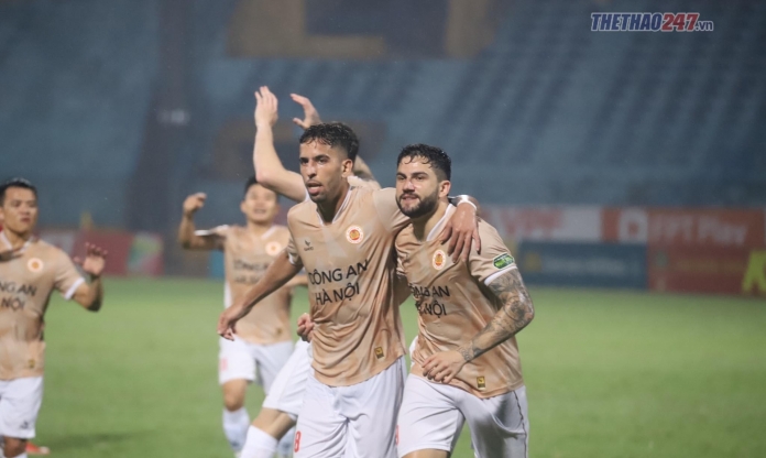 Elias lập hat-trick, CAHN thắng đậm Khánh Hoà