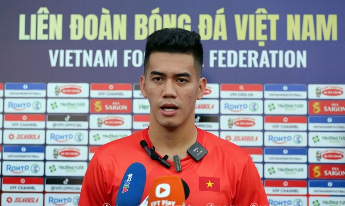 Tiến Linh chỉ thẳng nguyên nhân ĐT Việt Nam sút mãi không vào lưới Nepal