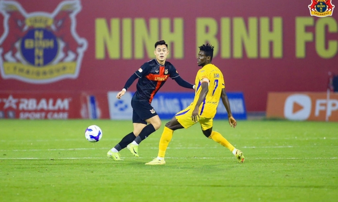 'Ông lớn' Ninh Bình nhận tin dữ trước trận đại chiến Công an TPHCM