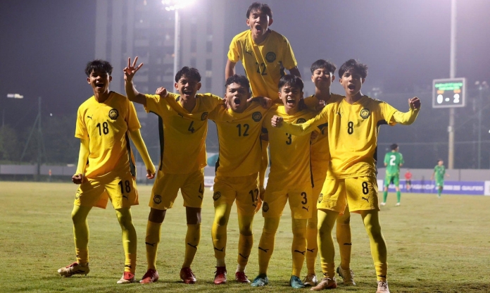 HLV U17 Malaysia lo không thắng được Singapore ở VL châu Á