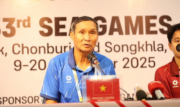 HLV Mai Đức Chung: 'Các cầu thủ chiến đấu với tinh thần phụ nữ Việt Nam quật khởi'