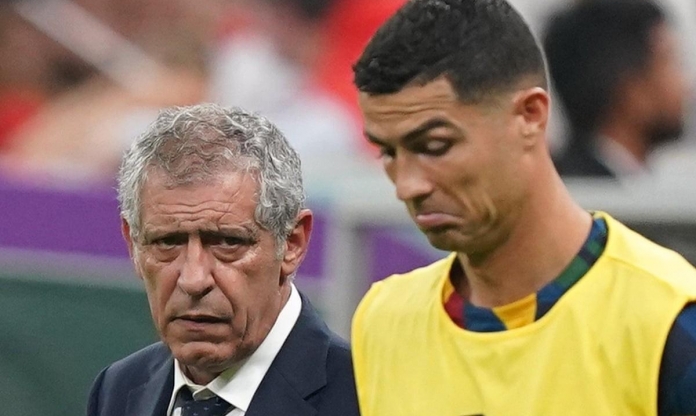 Sau Erik ten Hag, thêm 1 HLV 'hắt hủi' Ronaldo nhận cái kết đắng lòng
