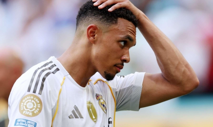 Real Madrid hối hận vì chiêu mộ Trent? Fabrizio Romano tiết lộ sự thật