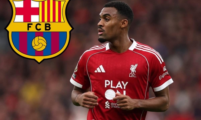 Barca muốn chiêu mộ 'tiền vệ toàn năng' nhất Ngoại hạng Anh