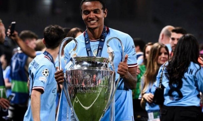 Nhà vô địch Champions League sắp rời Man City