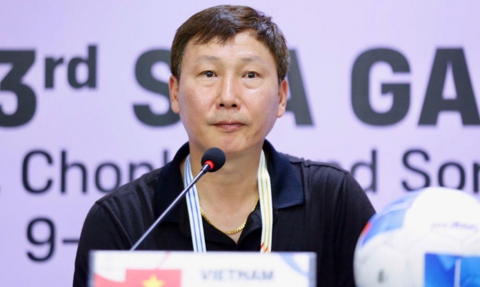 HLV Kim Sang-sik nói điều quan trọng nhất trước đại chiến Thái Lan