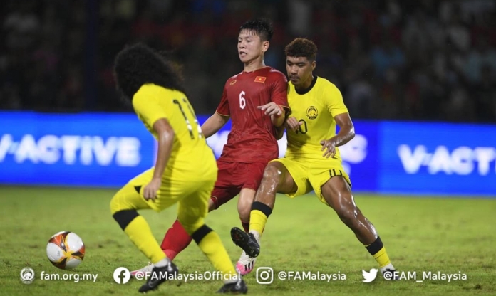 VIDEO: U22 Việt Nam thẳng tiến vào bán kết SEA Games 32