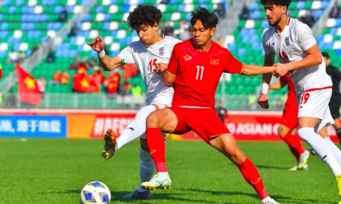 Tiền đạo U23 Việt Nam bất ngờ lên xe hoa