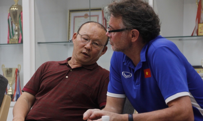 HLV Troussier đón tin vui trong ngày bốc thăm Vòng loại World Cup